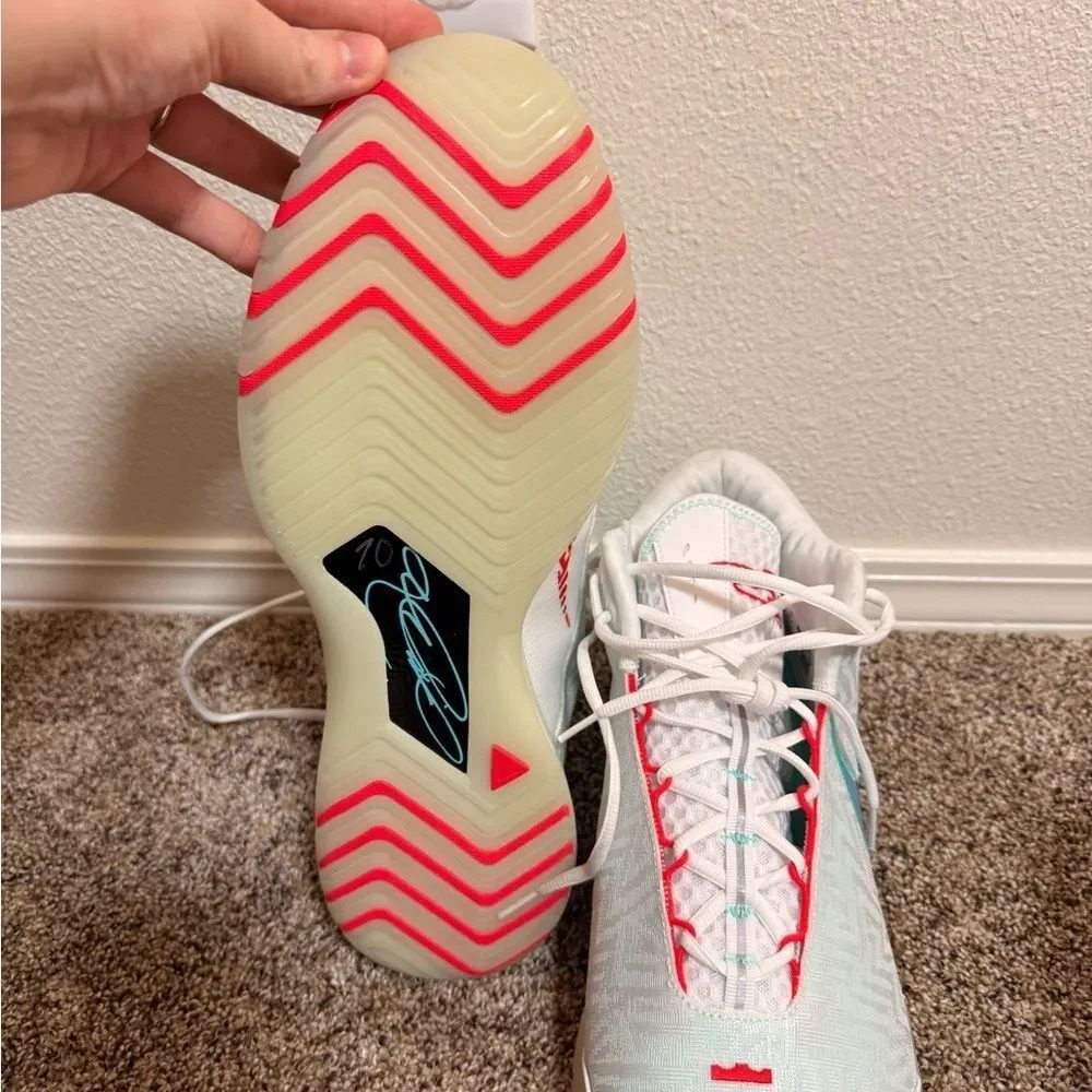 Nike light blue